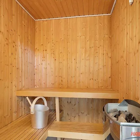 Lk212-lokken-harrietsvej-13 بيت للعطل